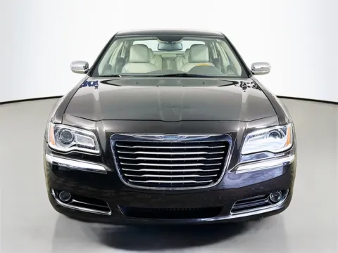 Photos of 2013 Chrysler 300 C for sale in Fort Myers, FL at CarLink Fort Myers