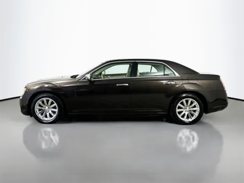 More photos of 2013 Chrysler 300 C at CarLink Fort Myers, FL