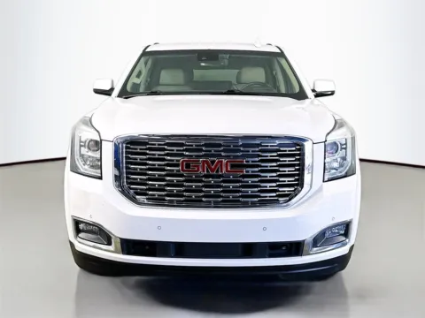 Photos of 2020 GMC Yukon XL Denali for sale in Fort Myers, FL at CarLink Fort Myers
