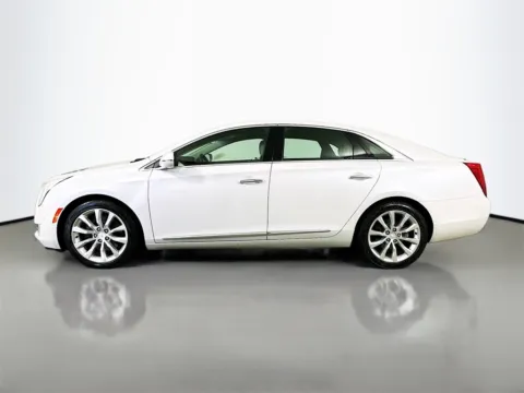 More photos of 2017 Cadillac XTS Luxury at CarLink Fort Myers, FL