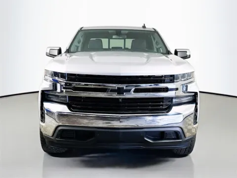 Photos of 2019 Chevrolet Silverado 1500 LT for sale in Fort Myers, FL at CarLink Fort Myers
