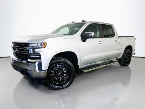 Another view of 2019 Chevrolet Silverado 1500 LT for sale in Fort Myers, FL at CarLink Fort Myers