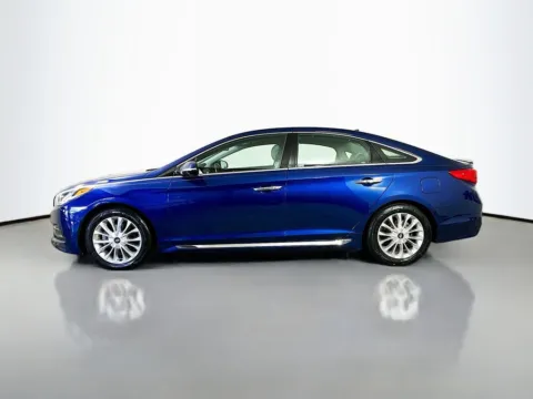 More photos of 2015 Hyundai Sonata Limited at CarLink Fort Myers, FL