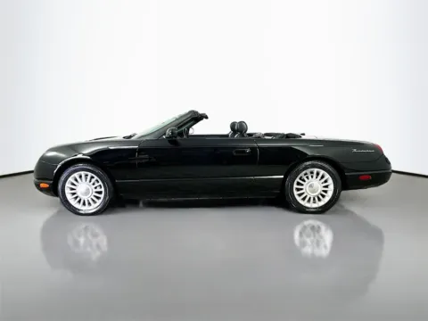 More photos of 2005 Ford Thunderbird at CarLink Fort Myers, FL