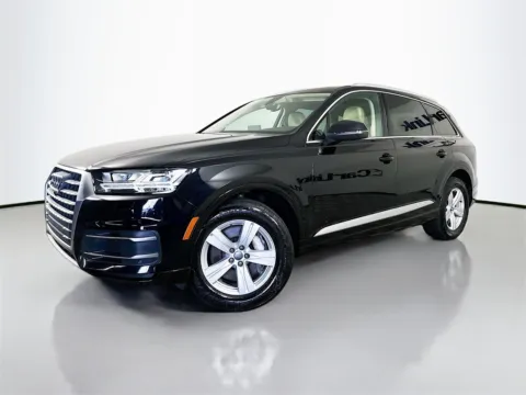 Another view of 2019 Audi Q7 45 Premium Plus for sale in Fort Myers, FL at CarLink Fort Myers