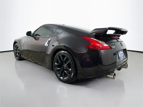 More photos of 2017 Nissan 370Z at CarLink Fort Myers, FL