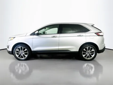 More photos of 2016 Ford Edge Titanium at CarLink Fort Myers, FL