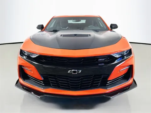 Photos of 2019 Chevrolet Camaro SS for sale in Fort Myers, FL at CarLink Fort Myers
