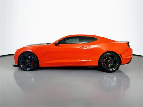 More photos of 2019 Chevrolet Camaro SS at CarLink Fort Myers, FL