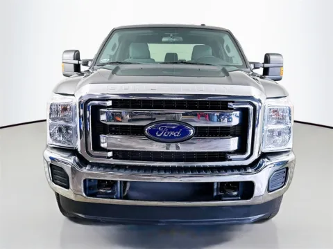 Photos of 2015 Ford F-250SD XLT for sale in Fort Myers, FL at CarLink Fort Myers