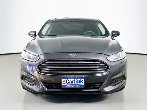 Photos of 2016 Ford Fusion SE for sale in Fort Myers, FL at CarLink Fort Myers