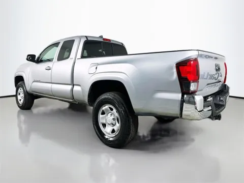 More photos of 2020 Toyota Tacoma SR5 at CarLink Fort Myers, FL