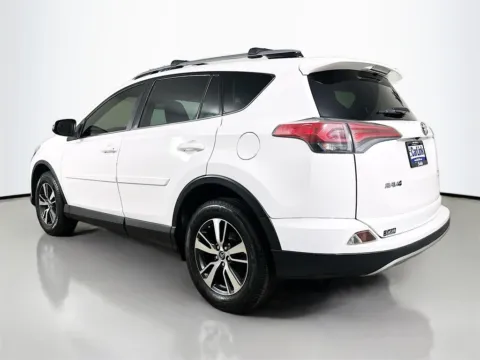 More photos of 2017 Toyota RAV4 XLE at CarLink Fort Myers, FL