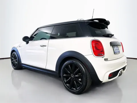 More photos of 2015 MINI Cooper S at CarLink Fort Myers, FL