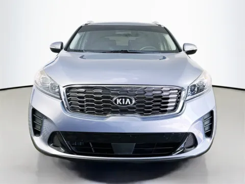 Photos of 2020 Kia Sorento LX for sale in Fort Myers, FL at CarLink Fort Myers