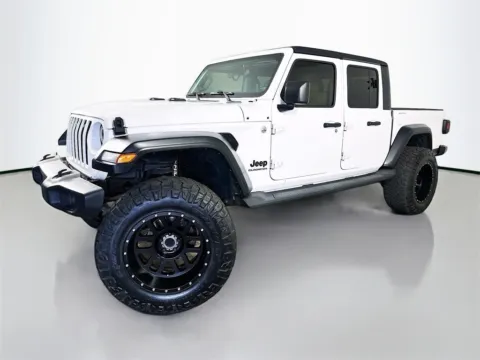 Another view of 2020 Jeep Gladiator Sport for sale in Fort Myers, FL at CarLink Fort Myers
