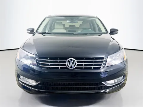 Photos of 2014 Volkswagen Passat SEL Premium for sale in Fort Myers, FL at CarLink Fort Myers