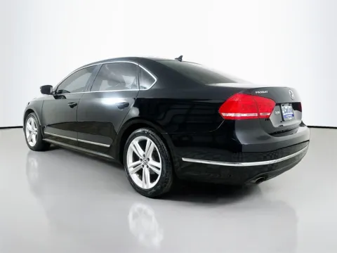 More photos of 2014 Volkswagen Passat SEL Premium at CarLink Fort Myers, FL