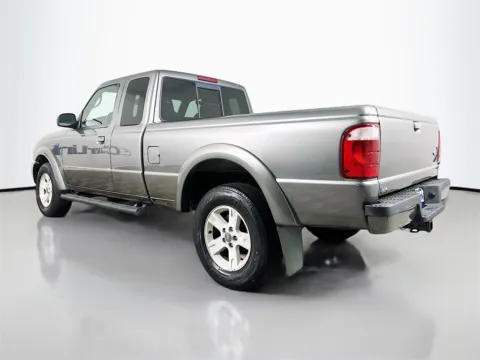 More photos of 2005 Ford Ranger XLT at CarLink Fort Myers, FL