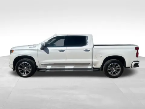 More photos of 2024 Chevrolet Silverado 1500 High Country at Gregg Young Chevrolet GMC of Columbus, NE