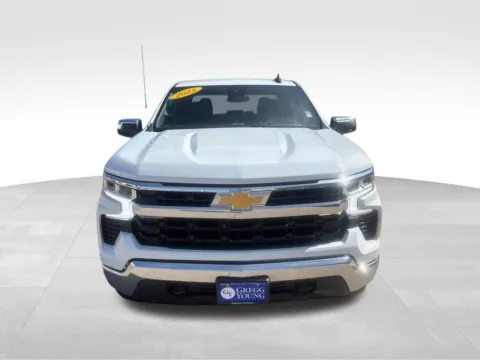 More photos of 2025 Chevrolet Silverado 1500 LT at Gregg Young Chevrolet GMC of Columbus, NE