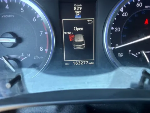 Photos of 2014 Toyota Highlander Limited for sale in Columbus, NE at Gregg Young Chevrolet GMC of Columbus