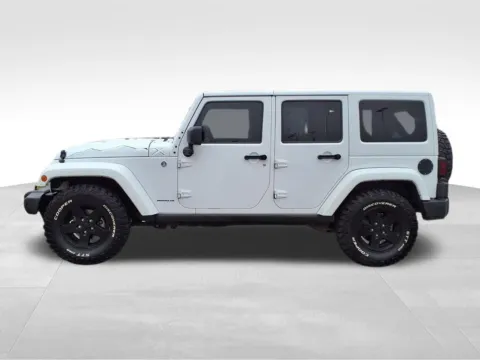 Photos of 2015 Jeep Wrangler Unlimited Sahara for sale in Columbus, NE at Gregg Young Chevrolet GMC of Columbus