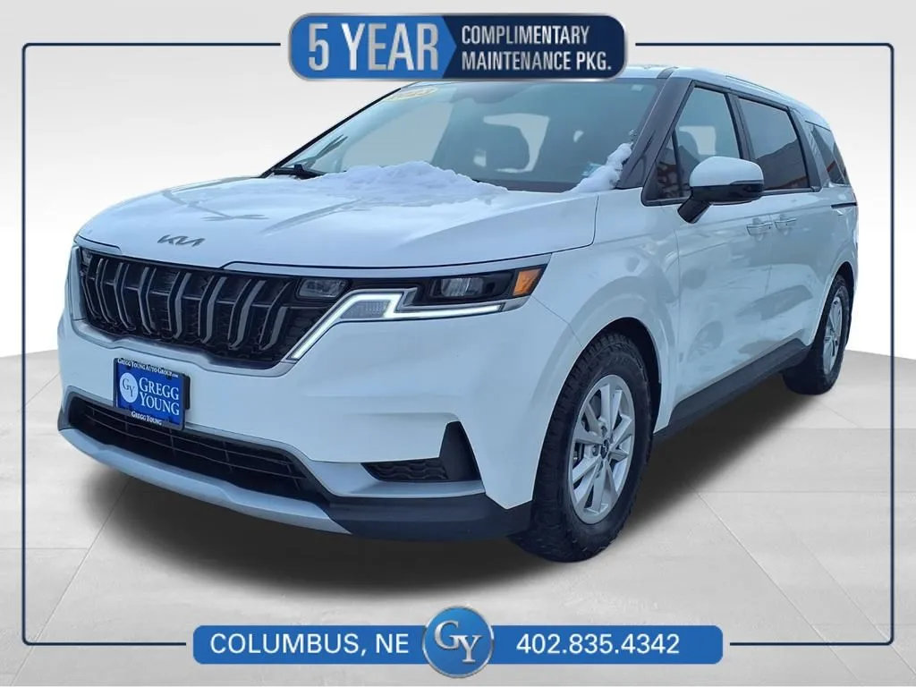 White 2023 Kia Carnival LX for sale in Columbus, NE