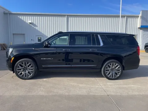 Another view of 2026 GMC Yukon XL Denali Ultimate for sale in Columbus, NE at Gregg Young Chevrolet GMC of Columbus