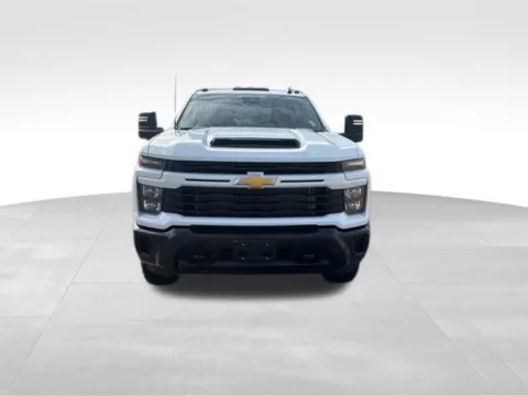 Photos of 2025 Chevrolet Silverado 2500HD Custom for sale in Columbus, NE at Gregg Young Chevrolet GMC of Columbus