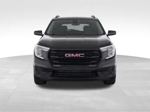 More photos of 2024 GMC Terrain SLE at Gregg Young Chevrolet GMC of Columbus, NE