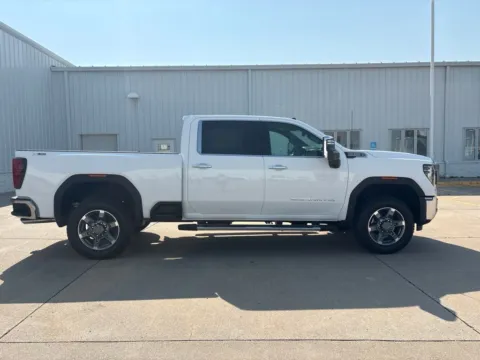 More photos of 2026 GMC Sierra 2500 HD SLT at Gregg Young Chevrolet GMC of Columbus, NE