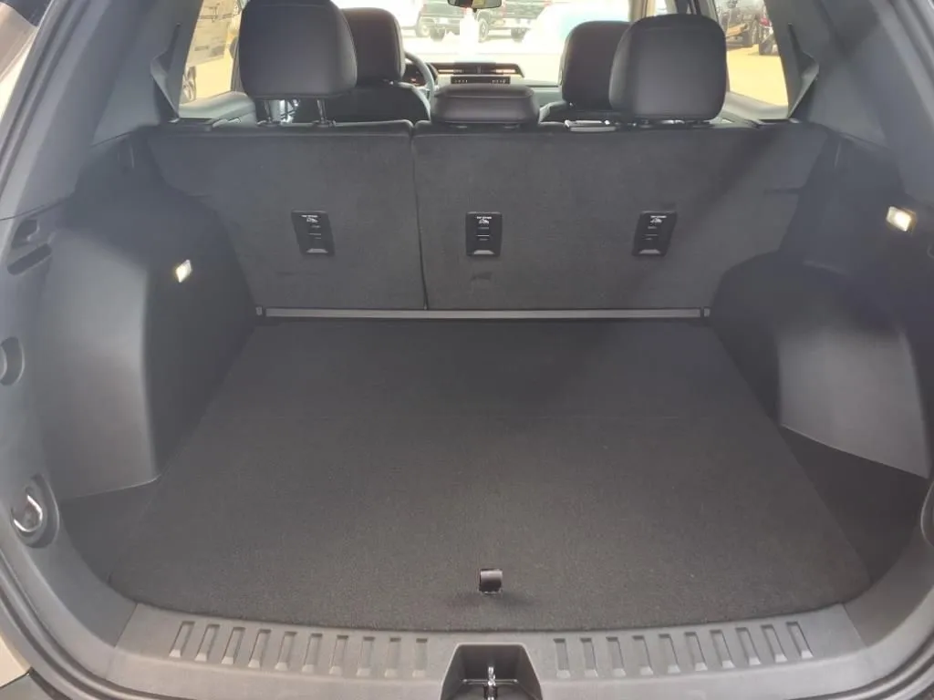 2026 Gmc Terrain AT4 photo 3