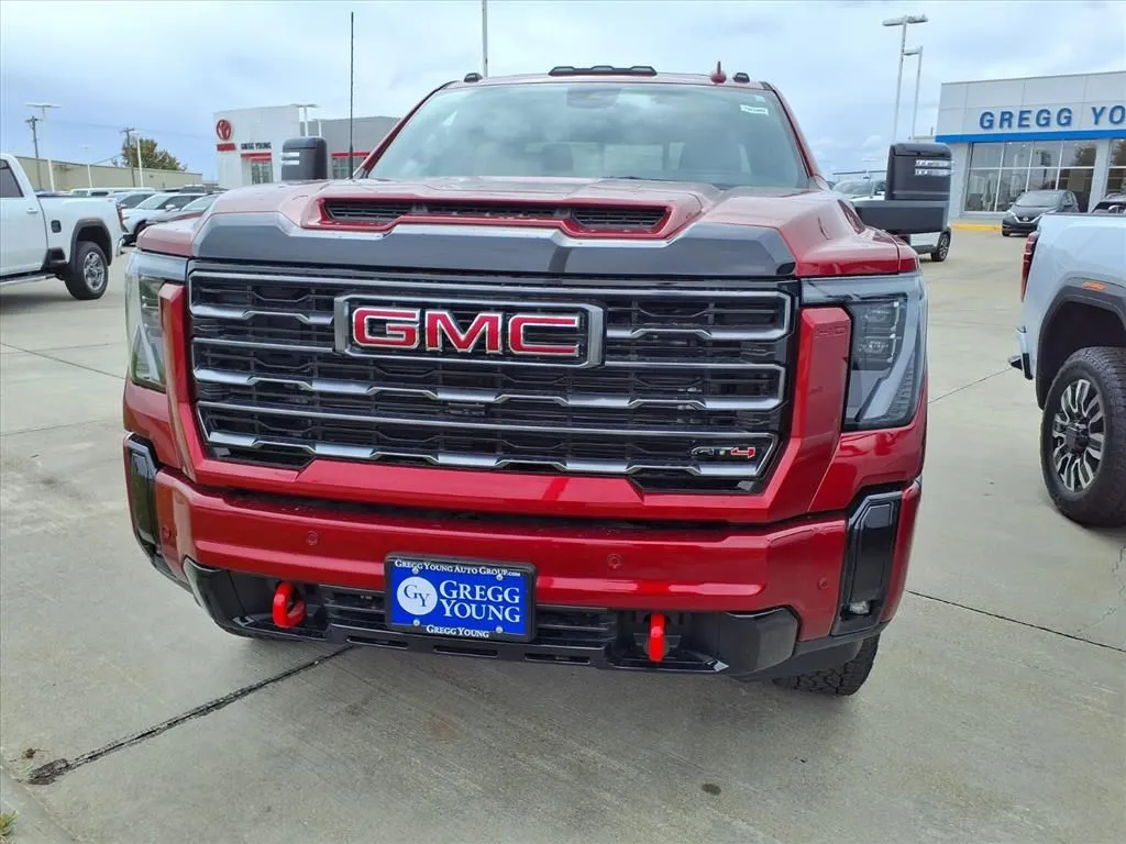 2026 Gmc Sierra 2500 HD AT4 photo 3