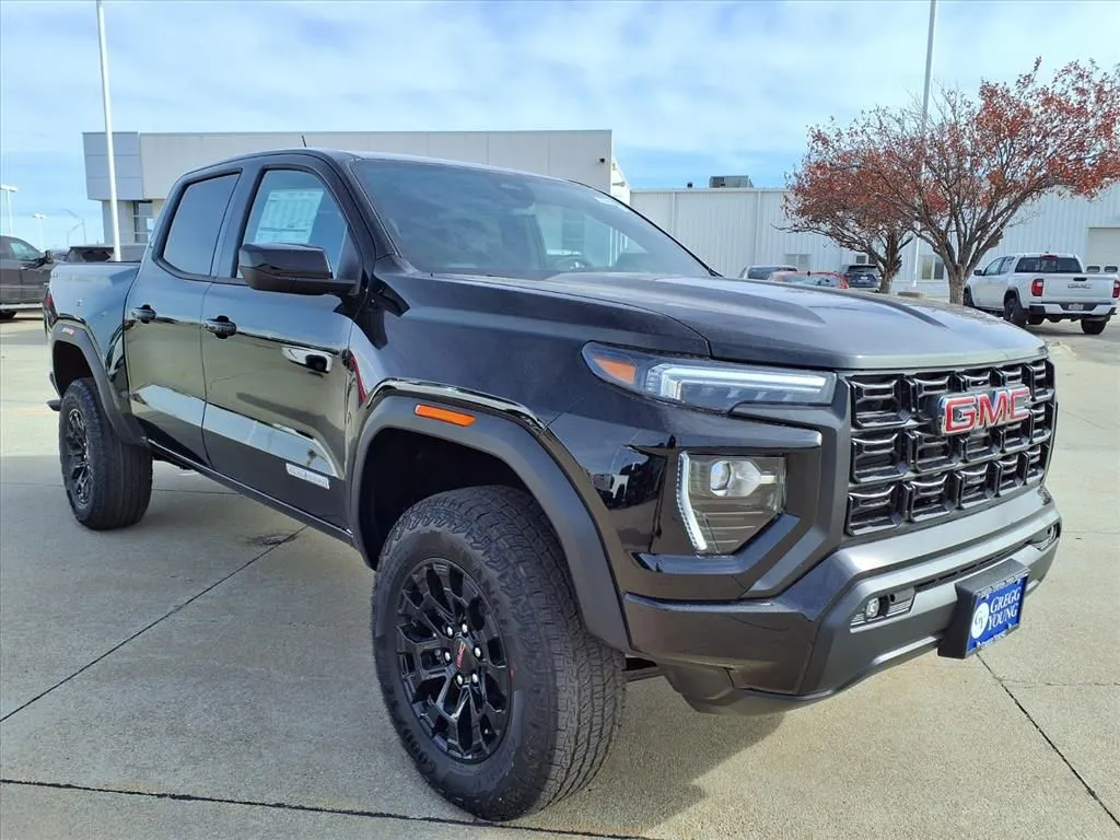 2026 Gmc Canyon Elevation photo 2