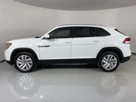 More photos of 2021 Volkswagen Atlas Cross Sport 3.6L V6 SE w/Technology at MAG Auto - Munsterman Automotive Group, MO