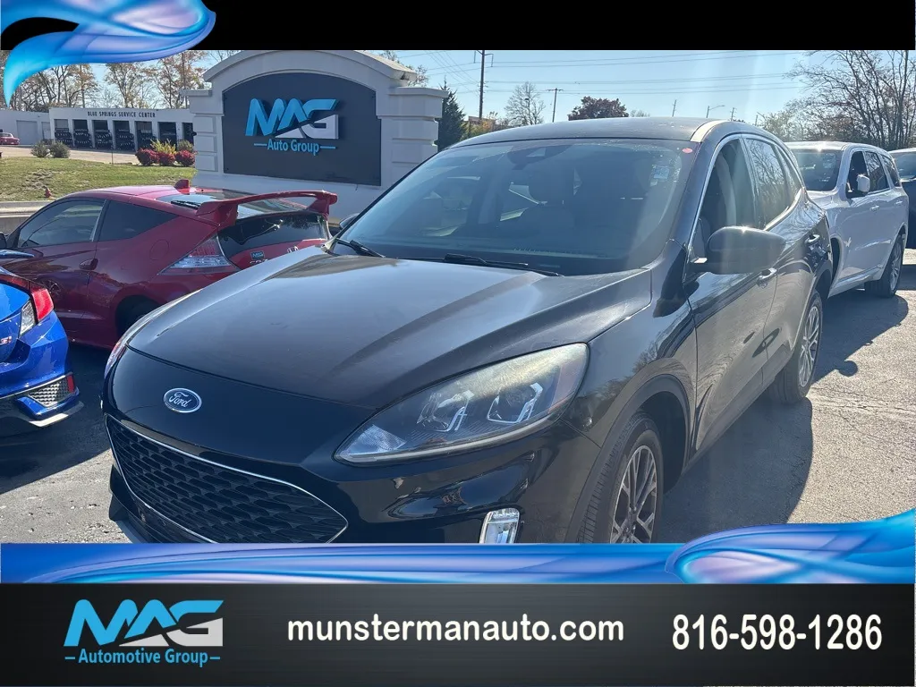 2022 Ford Escape SEL