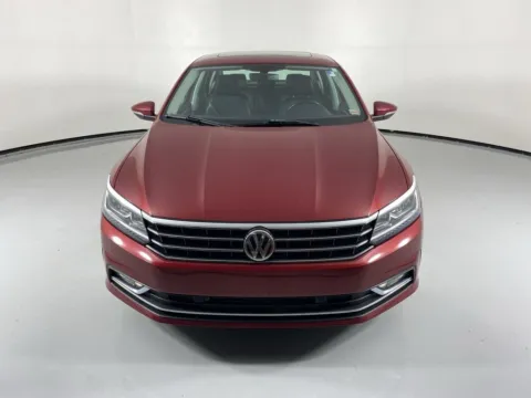 Photos of 2018 Volkswagen Passat 2.0T SE w/Technology for sale in Blue Springs, MO at MAG Auto - Munsterman Automotive Group