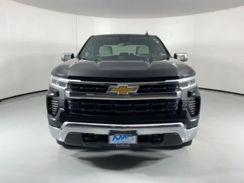 Photos of 2023 Chevrolet Silverado 1500 LT for sale in Blue Springs, MO at MAG Auto - Munsterman Automotive Group