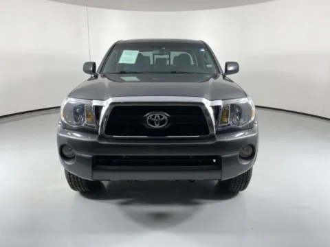 Photos of 2011 Toyota Tacoma for sale in Blue Springs, MO at MAG Auto - Munsterman Automotive Group
