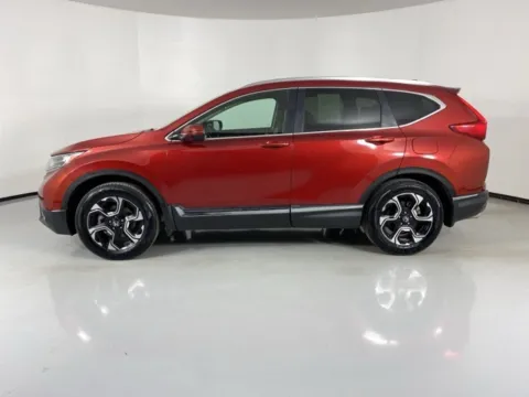 More photos of 2017 Honda CR-V Touring at MAG Auto - Munsterman Automotive Group, MO
