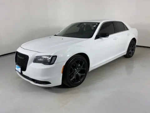 Another view of 2023 Chrysler 300 Touring for sale in Blue Springs, MO at MAG Auto - Munsterman Automotive Group