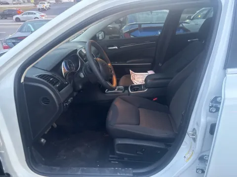 More photos of 2023 Chrysler 300 Touring at MAG Auto - Munsterman Automotive Group, MO