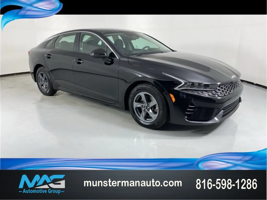 Black 2022 Kia K5 LX for sale in Blue Springs, MO
