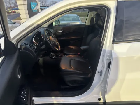 More photos of 2019 Jeep Compass Limited at MAG Auto - Munsterman Automotive Group, MO