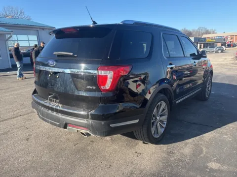 More photos of 2018 Ford Explorer Limited at MAG Auto - Munsterman Automotive Group, MO