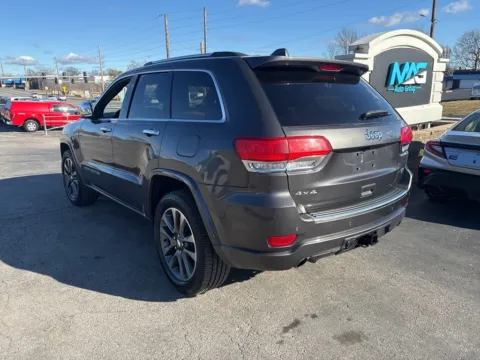 Photos of 2018 Jeep Grand Cherokee Overland for sale in Blue Springs, MO at MAG Auto - Munsterman Automotive Group