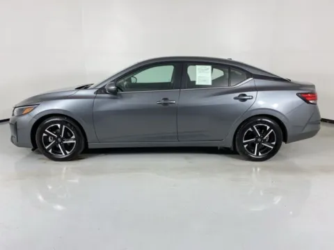 More photos of 2024 Nissan Sentra SV at MAG Auto - Munsterman Automotive Group, MO