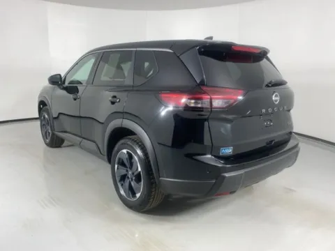More photos of 2024 Nissan Rogue SV at MAG Auto - Munsterman Automotive Group, MO
