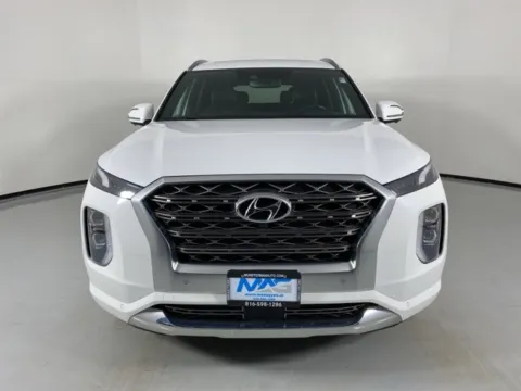 Photos of 2020 Hyundai Palisade Limited for sale in Blue Springs, MO at MAG Auto - Munsterman Automotive Group